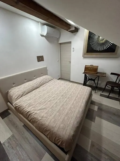 Mansarda In Pieno Centro Daire Savona